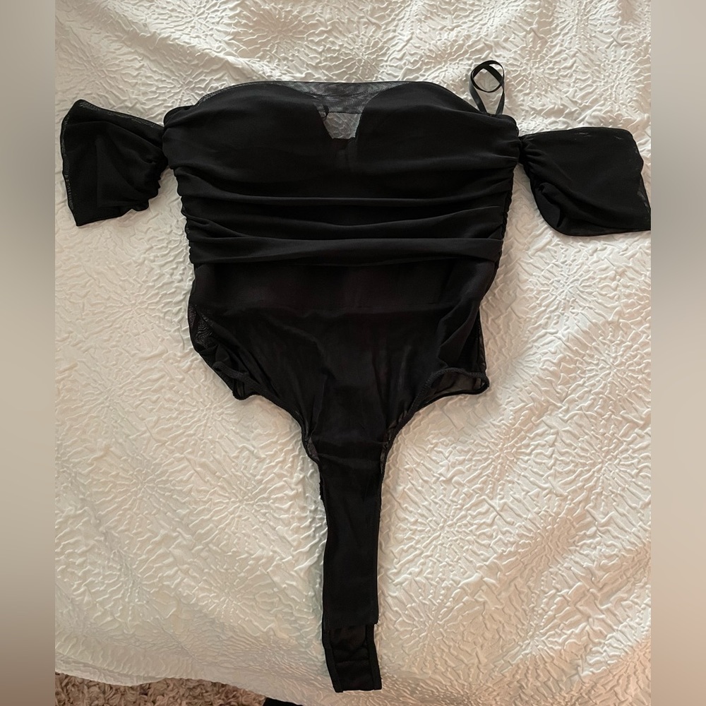 Windsor black body suit size M